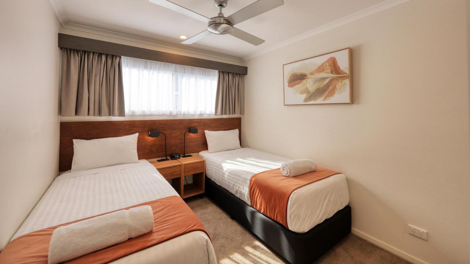 เอลิวิโอ ทัวริสต์ พาร์ค แคนเบอร์รา Hotel ภายนอก รูปภาพ