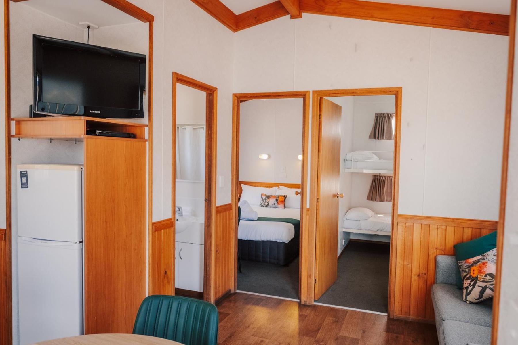 เอลิวิโอ ทัวริสต์ พาร์ค แคนเบอร์รา Hotel ภายนอก รูปภาพ